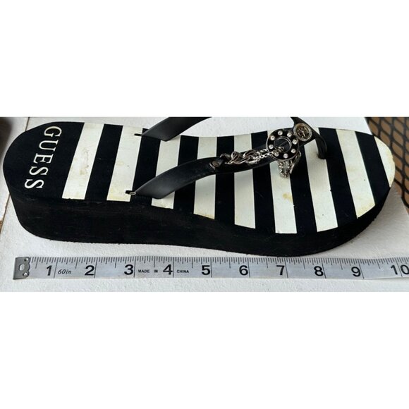 Guess Brand Women's Black White Striped Sandals w/Charms Size 9.5/10 (READ) - Picture 7 of 10